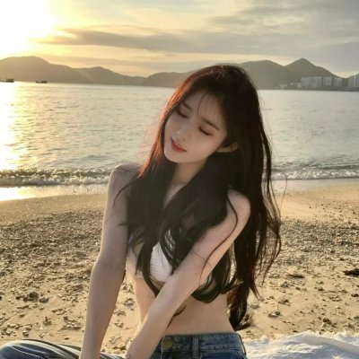 树下有片红房子